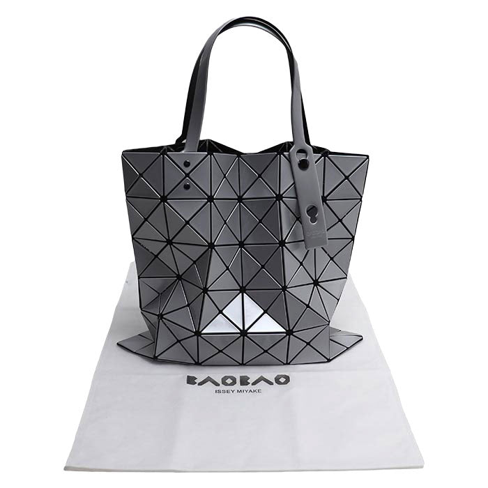 ISSEY MIYAKE イッセイミヤケ バオバオ ルーセント メタリック ハンドバッグ シルバー BB53AG053 メンズ【未使用】【買取品】