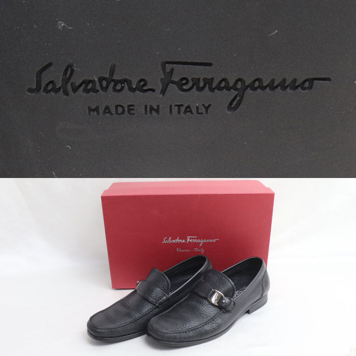 Salvatore Ferragamo サルヴァトーレフェラガモ ヴァラ ローファー ブラック
7 1/2 EE 25.5cm メンズ【中古】