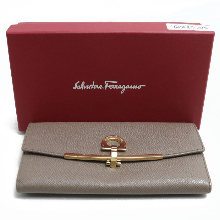 Salvatore Ferragamo サルヴァトーレフェラガモ ガンチーニ 長財布 CARAWAY SEED グレー系 22D150 IC レディース【中古】