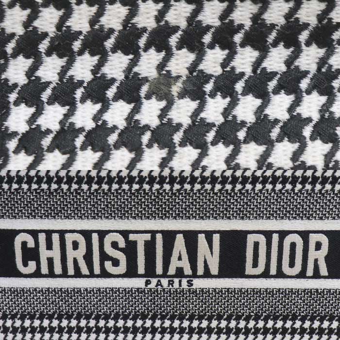 Dior ディオール ブックトート ミディアム トートバッグ ホワイト/ブラック M1296ZTQT_M911 千鳥格子 レディース【中古】
