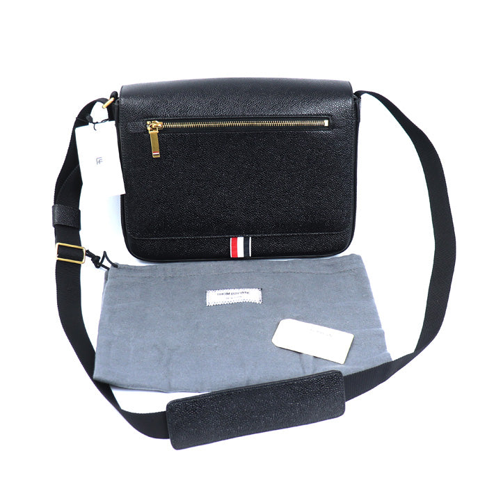 THOM BROWNE トムブラウン ペブルグレイン リポーター ショルダーバッグ ブラック MAG143B-00198-001 メンズ【中古】【極美品】