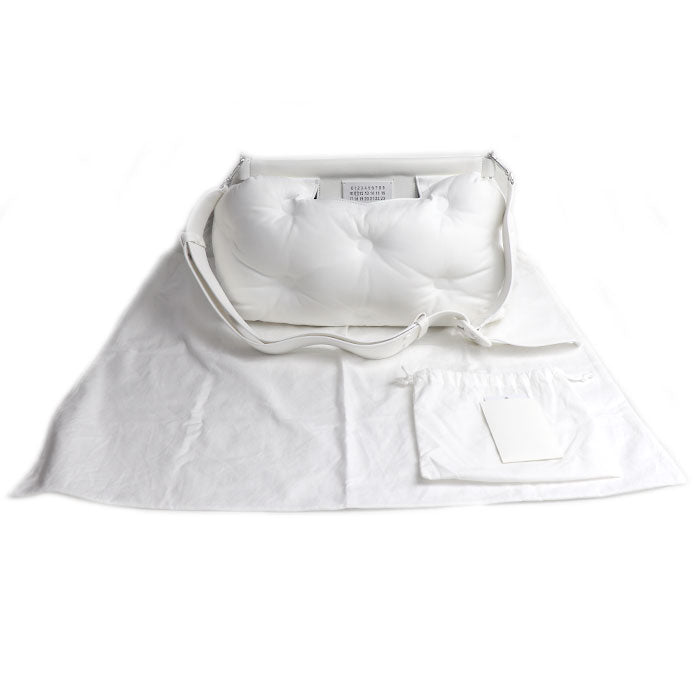 Maison Margiela グラム スラムクラシック ミディアム 2Wayショルダーバッグ ホワイト SB1WG0034 P4300 T1003 レディース【中古】【美品】