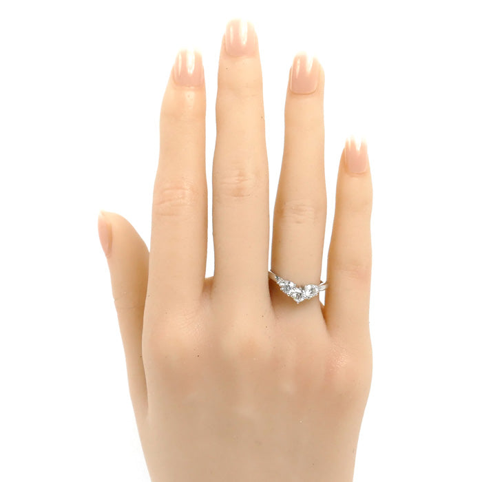 TASAKI タサキ Pt900プラチナ リング・指輪 ダイヤモンド0.68ct 11号 4.5g V字 レディース【中古】