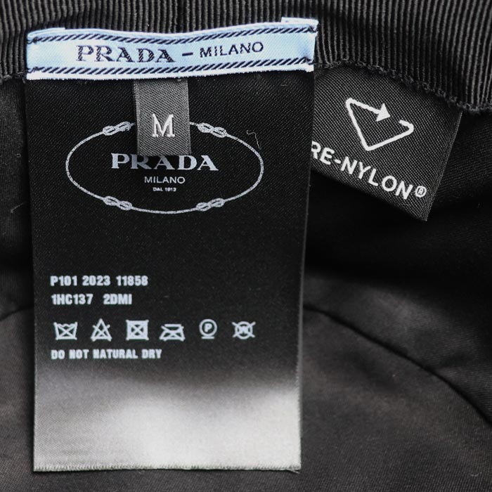 PRADA プラダ RE-NYLON トライアングルロゴ バケットハット ハット ブラック 1HC137_2DMI_F0002 M レディース【中古】【美品】