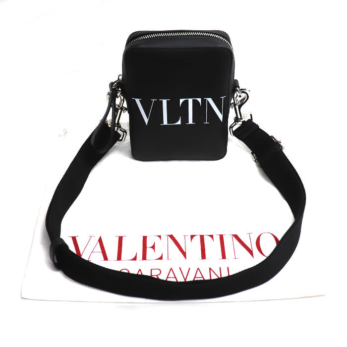 Valentino Garavani ヴァレンティノ・ガラヴァーニ VLTNロゴ ショルダーバッグ ブラック 4Y2B0943WJW メンズ【中古】【美品】