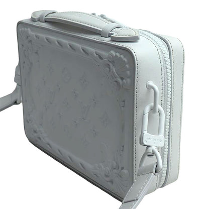 LOUIS VUITTON ルイ・ヴィトン LVオーナメント ソフトトランク ショルダーバッグ ホワイト M21833 IC ユニセックス【中古】【美品】