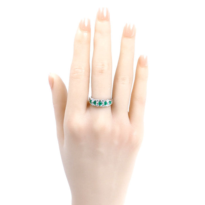 Pt900プラチナ リング・指輪 エメラルド0.46ct ダイヤモンド0.56ct 11号 7.7g レディース【中古】【美品】