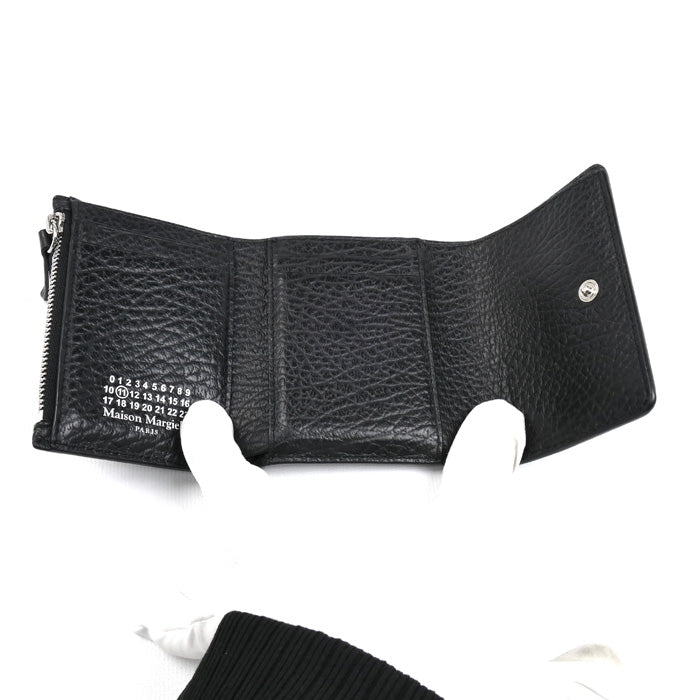 Maison Margiela 4ステッチ 三つ折り財布 ブラック SA3UI0010 ユニセックス【中古】