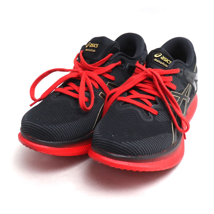 asics アシックス メタライド ランニングシューズ スニーカー ブラック レッド 1011A142 28cm メンズ【中古】