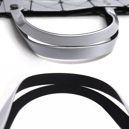 ISSEY MIYAKE イッセイミヤケ バオバオ ルーセント メタリック ハンドバッグ シルバー BB53AG053 メンズ【未使用】【買取品】