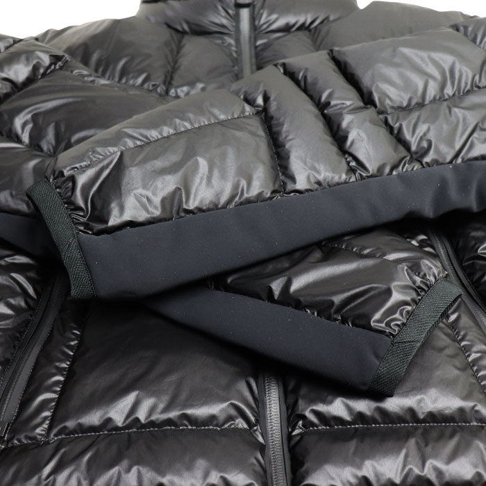 MONCLER モンクレール CANMORE ダウンジャケット ブラック レッド G20971A50400 
1 GRENOBLE メンズ【中古】