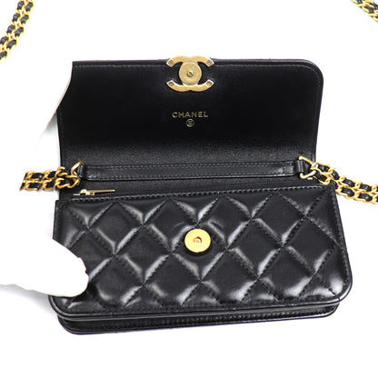 CHANEL シャネル マトラッセ フラップ フォンホルダー ショルダーバッグ ブラック AP3106 レディース【中古】【極美品】