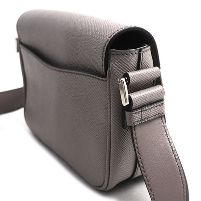 PRADA プラダ サフィアーノ トライアングルロゴ ショルダーバッグ グレー 2VD065 2FAD F0572 ICチップ レディース【中古】【美品】