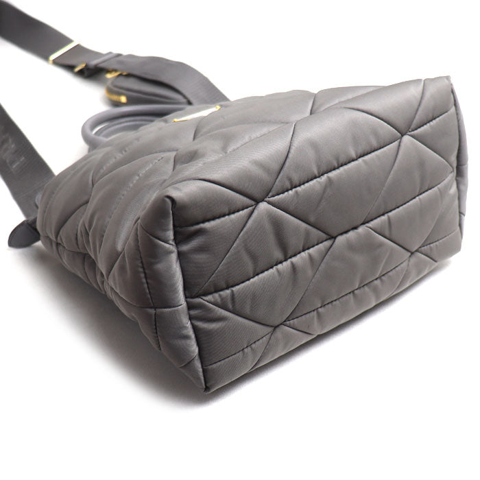 PRADA プラダ Re-Nylon パデット トート ショルダーバッグ グレー 1BG373_RDJN レディース【中古】