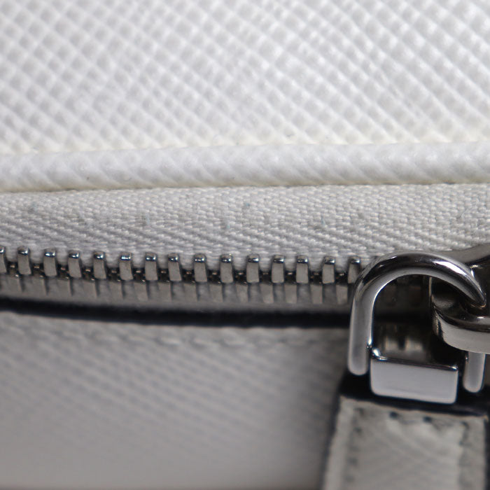 PRADA プラダ サフィアーノ 三角ロゴ ショルダーバッグ ホワイト 2VH154 メンズ【中古】