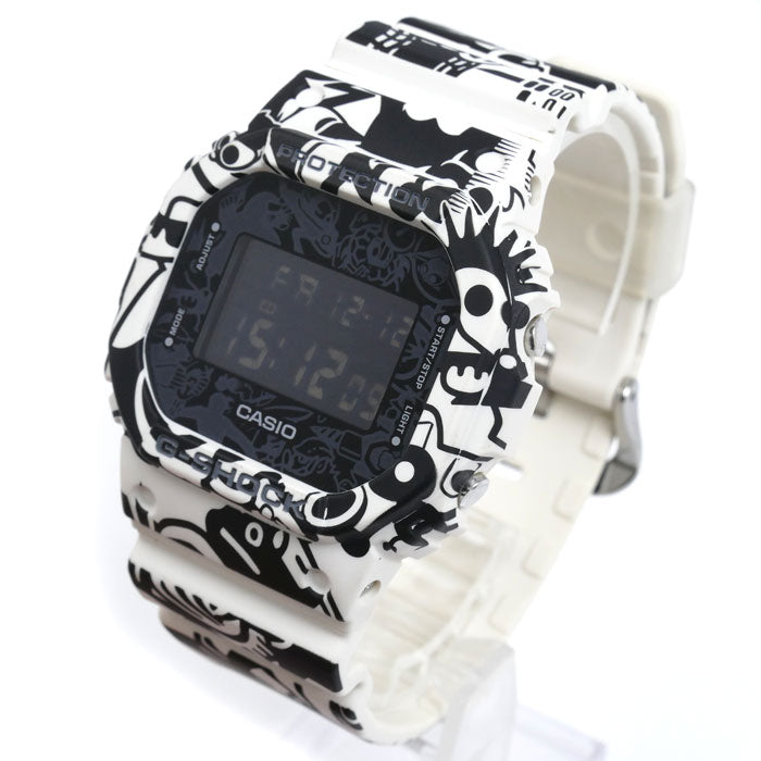 CASIO カシオ G-SHOCK G-UNIVERSE 腕時計 電池式 ホワイト ブラック DW-5600GU-7JR メンズ【中古】