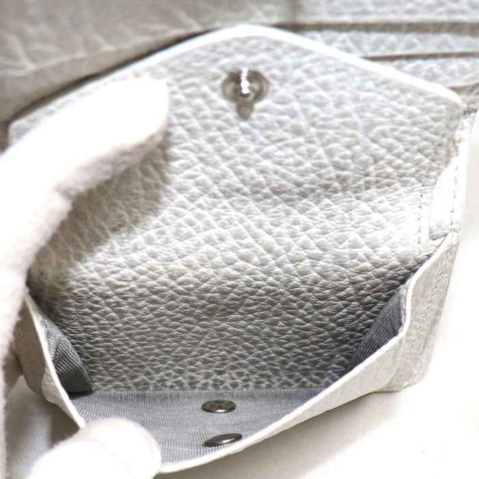 Maison Margiela 4ステッチ コンパクトウォレット 二つ折り財布 ホワイト S56UI140-P4455 H9677 レディース【中古】