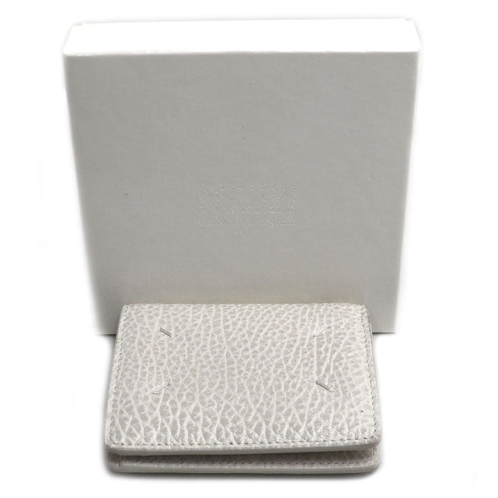 Maison Margiela 4ステッチ コンパクトウォレット 二つ折り財布 ホワイト S56UI140-P4455 H9677 レディース【中古】
