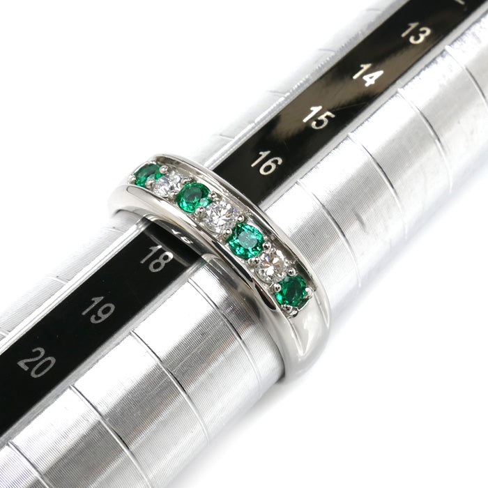 Pt900プラチナ リング・指輪 エメラルド0.23ct ダイヤモンド0.20ct 17号 6.4g レディース【中古】【美品】