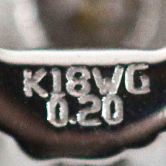 K18WG ホワイトゴールド ペンダントトップ ダイヤモンド0.20ct 0.6g フラワー レディース【中古】【美品】