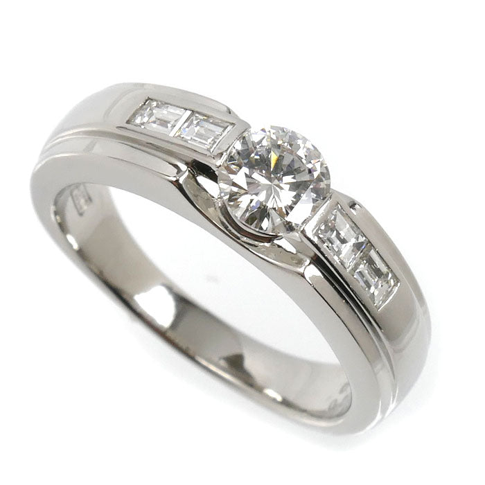 Pt900プラチナ リング・指輪 ダイヤモンド0.56ct ダイヤモンド0.26ct 15号 8.5g レディース【中古】【美品】