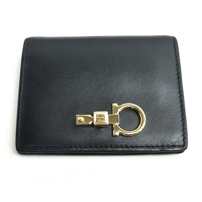 Salvatore Ferragamo サルヴァトーレフェラガモ ガンチーニ 二つ折り財布 ブラック 22E032 レディース【中古】