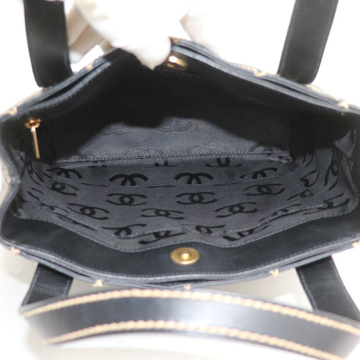 CHANEL シャネル ワイルドステッチ トートバッグ ブラック A18126 レディース【中古】