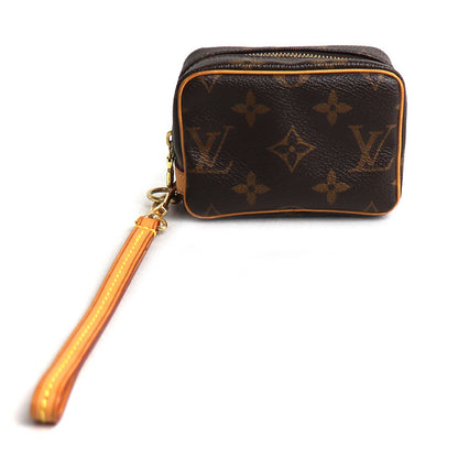 LOUIS VUITTON ルイ・ヴィトン トゥルース ワピティ ポーチ モノグラム ブラウン M58030 AA3191 レディース【中古】
