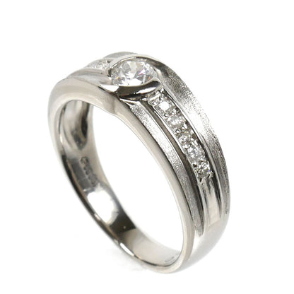 Pt900プラチナ リング・指輪 ダイヤモンド0.20ct/0.10ct 10号 6.0g【中古】【美品】