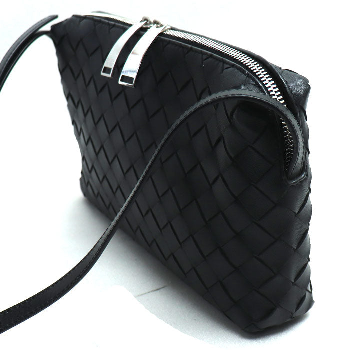 BOTTEGAVENETA ボッテガヴェネタ イントレチャート ショルダーバッグ ブラック 597329 VCPP1 8803 ユニセックス【中古】