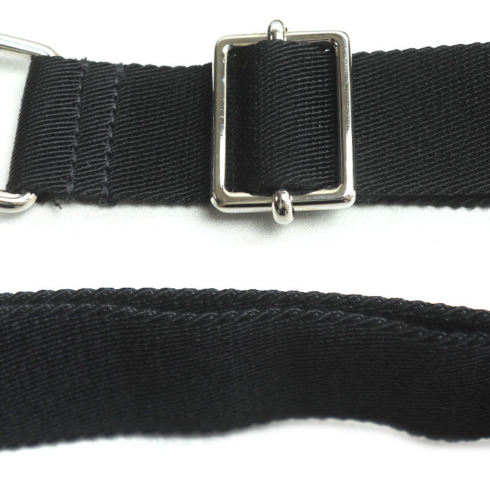 Valentino Garavani ヴァレンティノ・ガラヴァーニ スモールクロス VLTN ショルダーバッグ ブラック メンズ【中古】