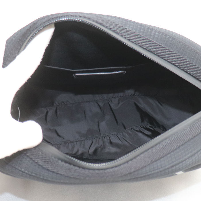 MONCLER モンクレール カット クロスボディ ショルダーバッグ ブラック 5L00002 M3267 メンズ【中古】【美品】
