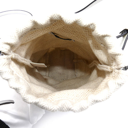 LOEWE ロエベ アナグラム カットアウト ポケット ショルダーバッグ ホワイト C922Y62X07 レディース【中古】【美品】