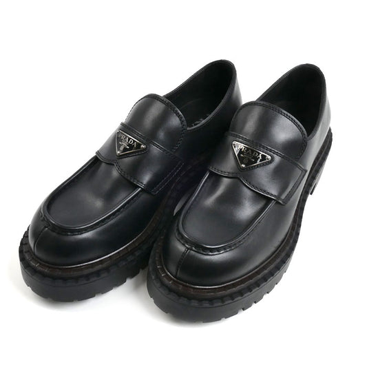 PRADA プラダ トライアングルロゴ ローファー ブラック 2DE148 070 F0002 
7 メンズ【中古】【美品】