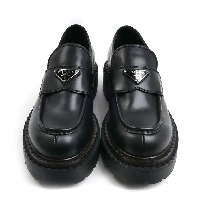 PRADA プラダ トライアングルロゴ ローファー ブラック 2DE148 070 F0002 
7 メンズ【中古】【美品】
