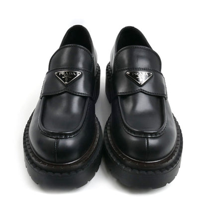 PRADA プラダ トライアングルロゴ ローファー ブラック 2DE148 070 F0002 
7 メンズ【中古】【美品】