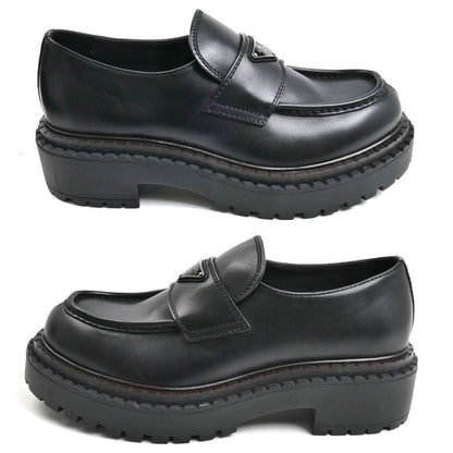PRADA プラダ トライアングルロゴ ローファー ブラック 2DE148 070 F0002 
7 メンズ【中古】【美品】
