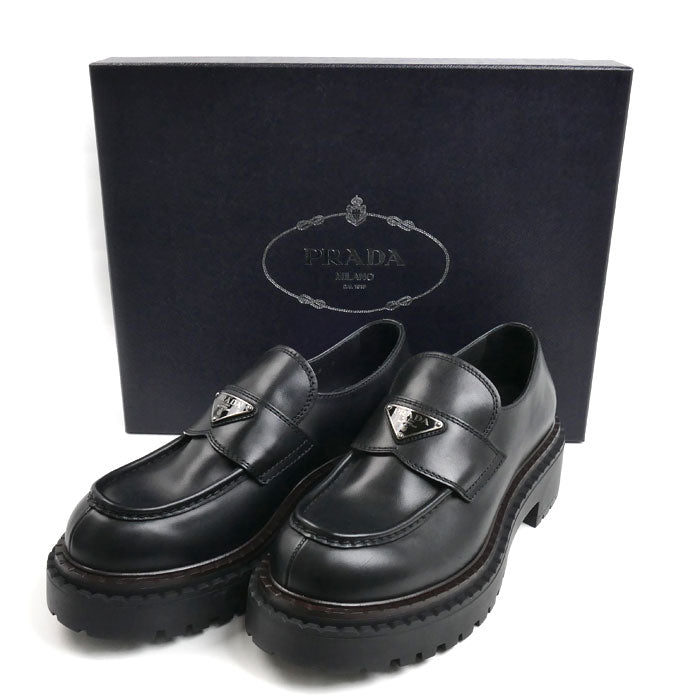 PRADA プラダ トライアングルロゴ ローファー ブラック 2DE148 070 F0002 
7 メンズ【中古】【美品】