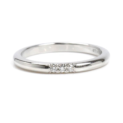 TIFFANY&Co. ティファニー Pt950プラチナ クラシックバンド 3Pダイヤ リング・指輪 61000879 ダイヤモンド 9号 3.2g レディース【中古】【美品】