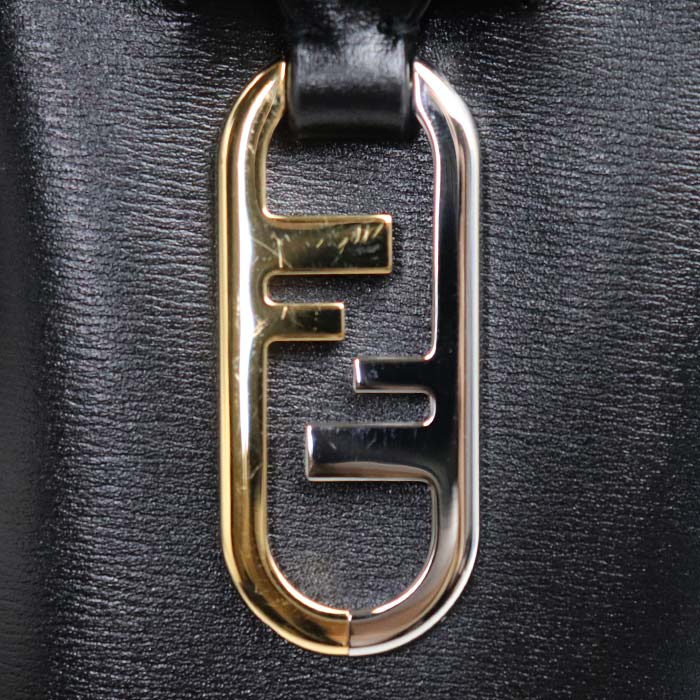 FENDI フェンディ フォンポーチ ポーチ ブラック 7VS131 レディース【中古】【美品】
