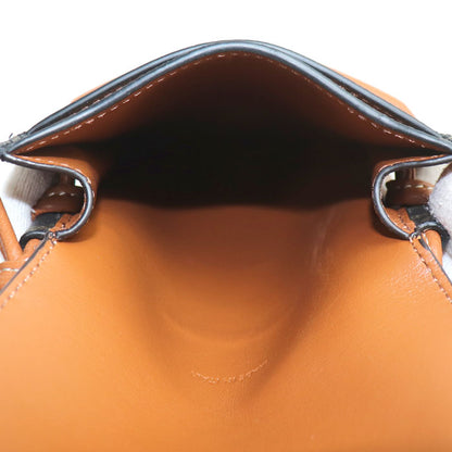 CELINE セリーヌ トリオンフ フラップ付きモバイルポーチ ショルダーバッグ タン 10G332CQD.04LU レディース【中古】