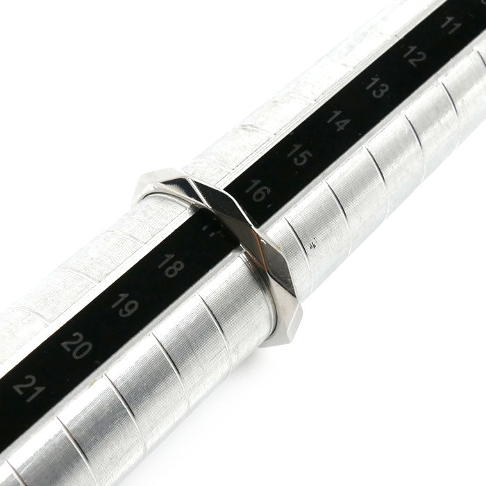Boucheron ブシュロン Pt950プラチナ ファセット ミディアム リング・指輪 JAL00014 16.5号 57 4.6g ユニセックス【中古】【美品】