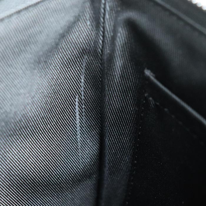 LOUIS VUITTON ルイ・ヴィトン ポシェット トゥ ゴー クラッチバッグ モノグラムシャドウ ブラック M81570 ICチップ メンズ【中古】