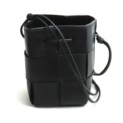 BOTTEGAVENETA ボッテガヴェネタ マキシ イントレチャート カセット ミニ ショルダーバッグ ブラック 680217 レディース【中古】