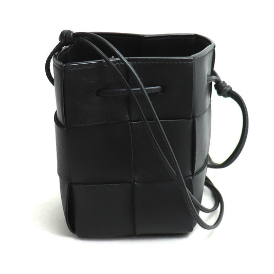 BOTTEGAVENETA ボッテガヴェネタ マキシ イントレチャート カセット ミニ ショルダーバッグ ブラック 680217 レディース【中古】