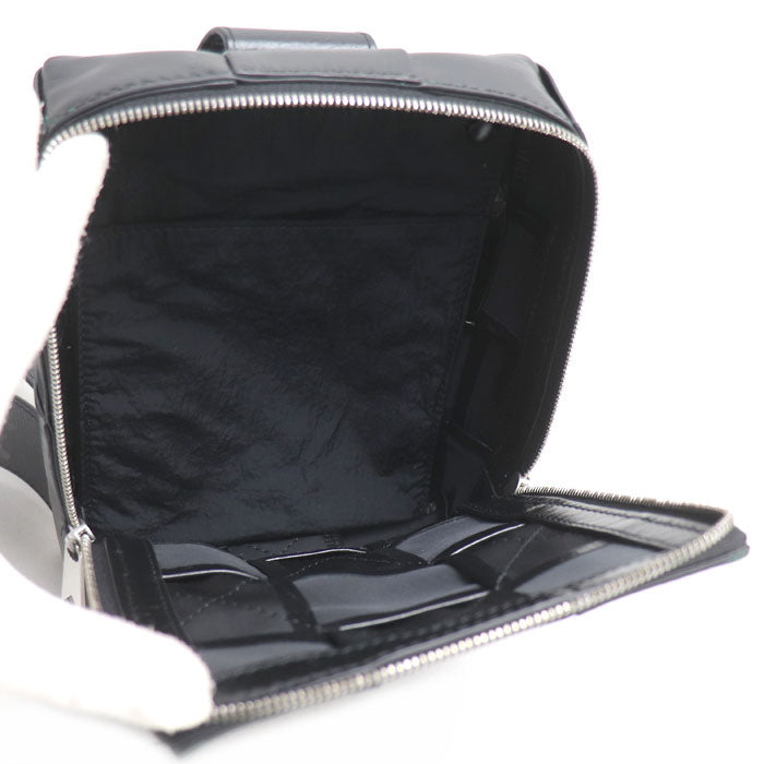 BOTTEGAVENETA ボッテガヴェネタ マキシイントレチャート カセットスリングバッグ ボディバッグ ブラック 701366 YCQ72 8803 メンズ【中古】【美品】