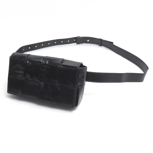 BOTTEGAVENETA ボッテガヴェネタ マキシイントレチャート カセット ボディバッグ ブラック 651053VCQ728803 メンズ【中古】【美品】
