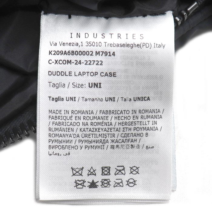 MONCLER モンクレール DUDDLE ラップトップ タブレットケース クラッチバッグ ブラック K209A6B000002 M7914 ユニセックス【中古】【美品】