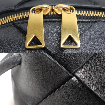 BOTTEGAVENETA ボッテガヴェネタ マキシイントレチャート ミニ カセット カメラバッグ ショルダーバッグ ブラック 701915 VCQC2 レディース【中古】