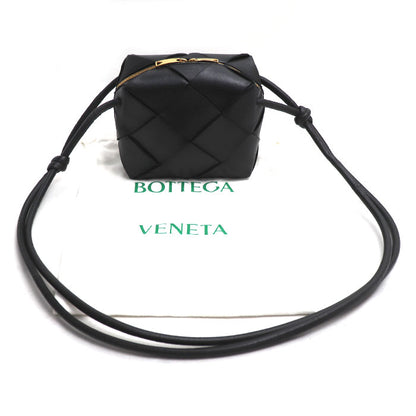 BOTTEGAVENETA ボッテガヴェネタ マキシイントレチャート ミニ カセット カメラバッグ ショルダーバッグ ブラック 701915 VCQC2 レディース【中古】